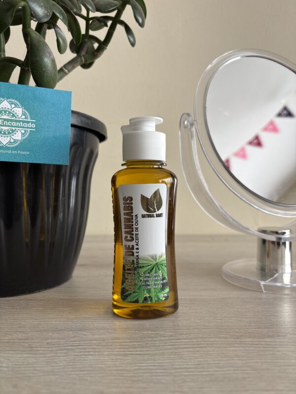 Aceite corporal de Cannabis y aceite de oliva Natural SANT 120 ml